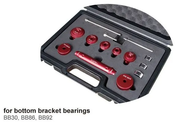 Coffret de montage / démontage de roulements de pédalier BLACKBEARING
