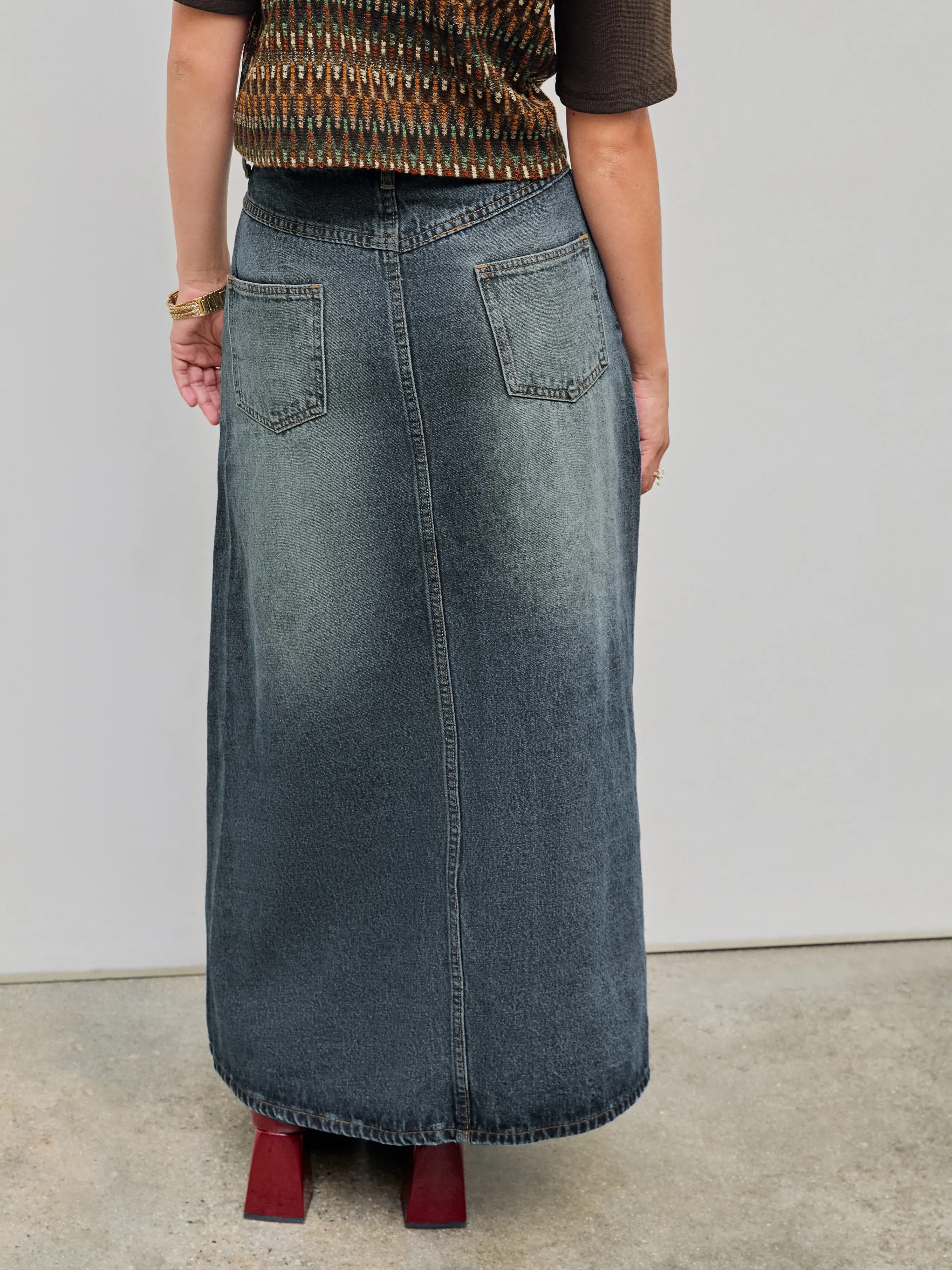  Jupe longue en jean à taille moyenne et poche unie