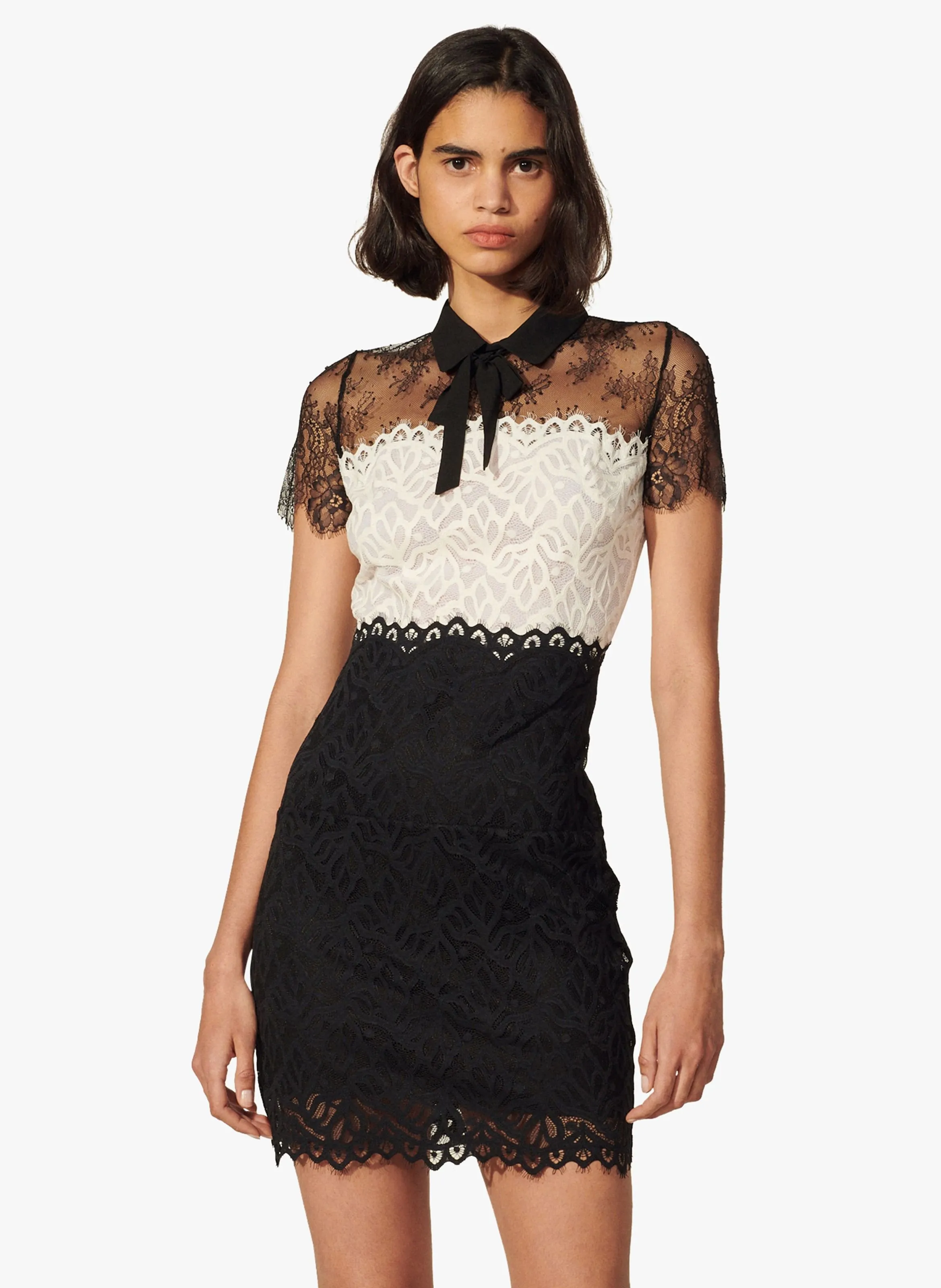 ROBE COURTE COL CLASSIQUE EN DENTELLE - SANDRO pour FEMME | Printemps