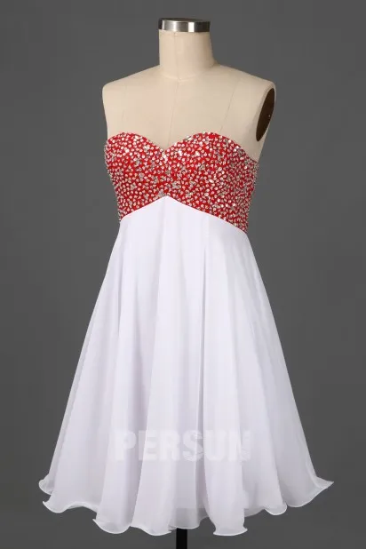 Robe de soirée sexy bustier cœur orné de strass à haut