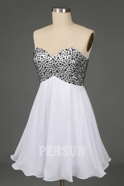 Robe de soirée sexy bustier cœur orné de strass à haut